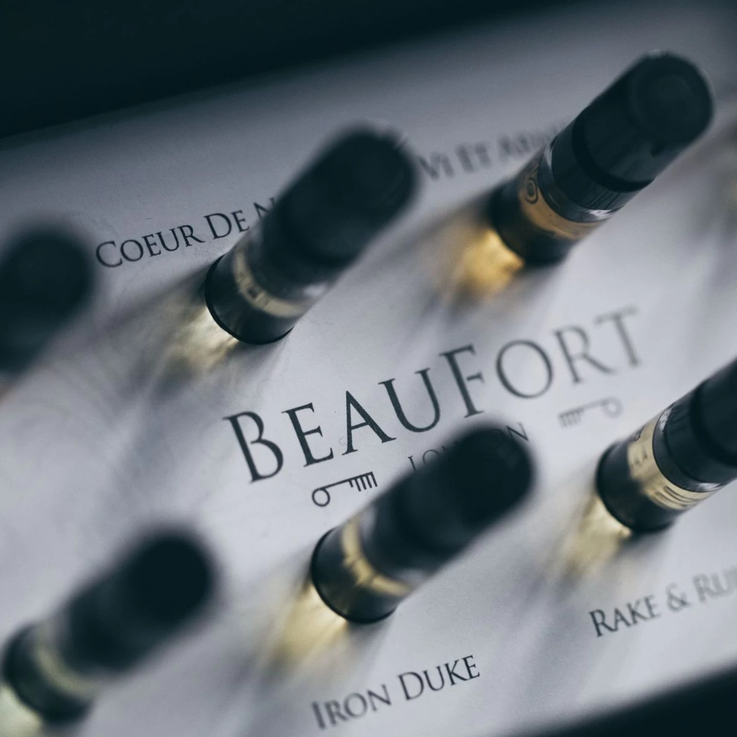 Discovery Set 8 X 2ml EDP - Lore Perfumery 4 Discovery Set 8 X 2ml EDP - Lore Perfumery - Image 2